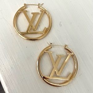 Trendy hoops